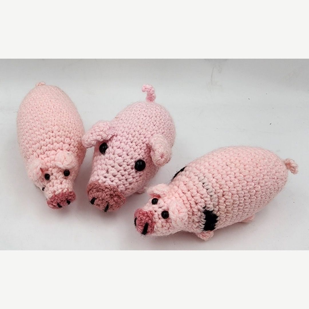Three little crochet Piggies